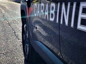 Gallarate jaguar spacciatore arresto