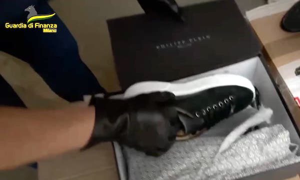 Legnano Philipp Plein contraffatti