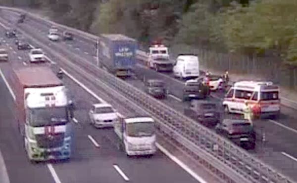 Varese incidente autostrada castronno