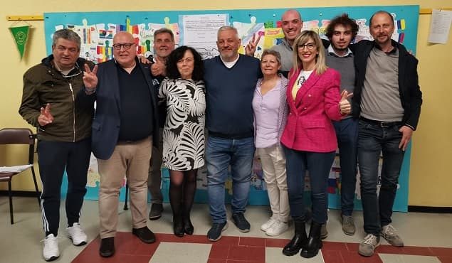 azzate colori giunta simone