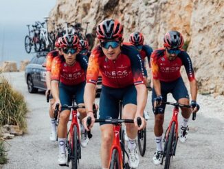 ciclismo giro ineos