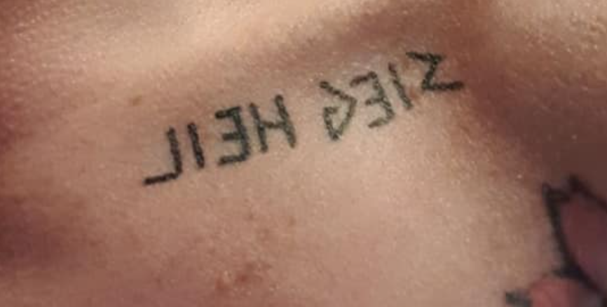 lonate centrodestra hitler tatuaggio