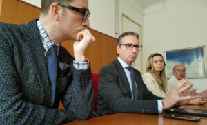 Gallarate ospedale fratelli italia