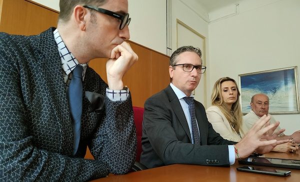 Gallarate ospedale fratelli italia