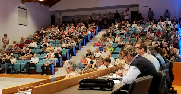 #Gallarate, tensione in aula sulla #crisi dell'#ospedale https://www.malpensa24.it/gallarate-ospedale-consiglio-comunale/