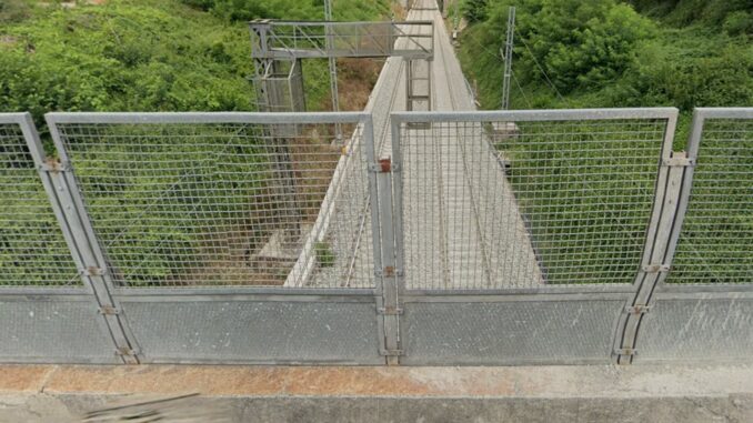 sangiano ragazza salvata suicidio
