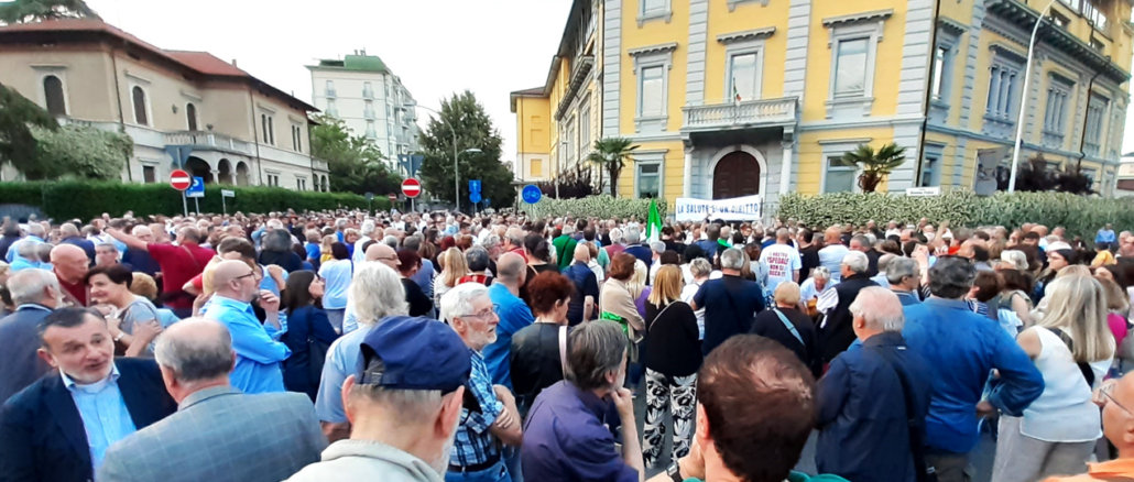 gallarate ospedale manifestazione politica