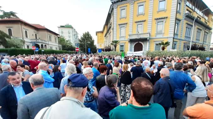 gallarate ospedale manifestazione politica gallarate ospedale manifestazione politica