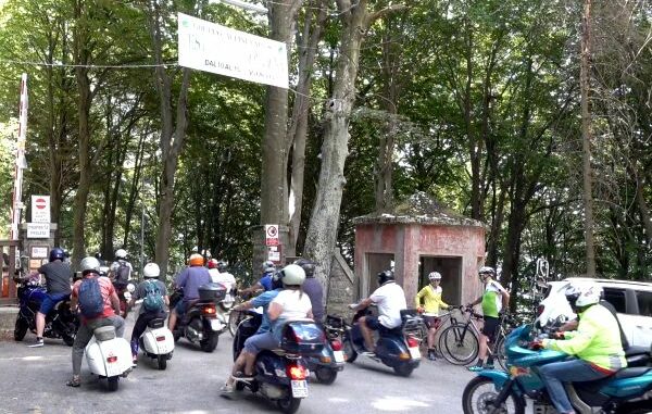 motoadunata Campo dei Fiori