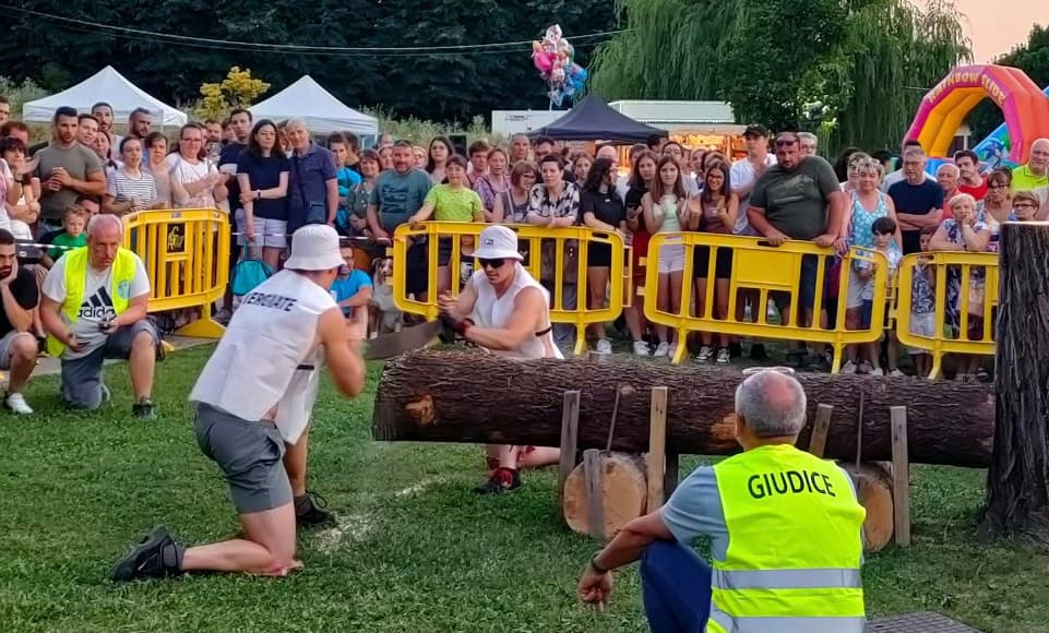 vergiate vince palio lago