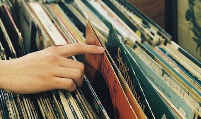 sesto calende in vinile