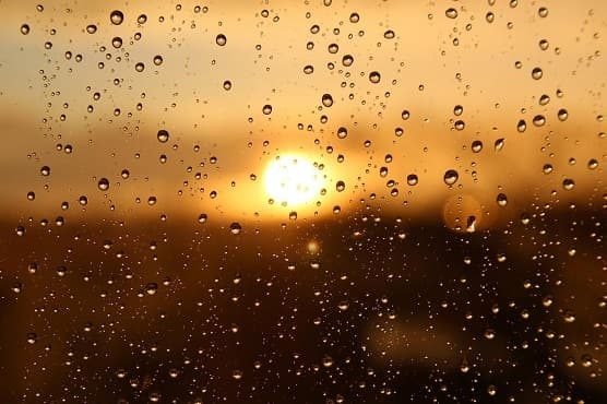tempo caldo nubi pioggia