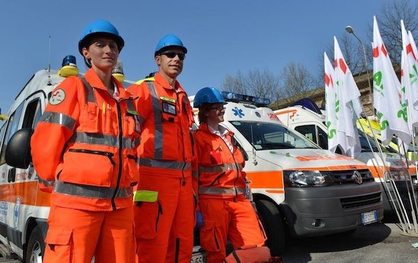 buscate croceazzurra ambulanza raccoltafondi