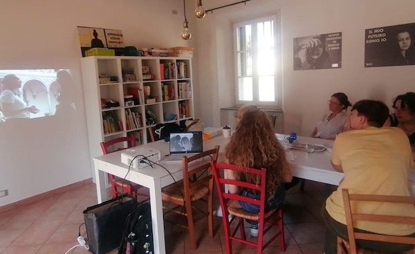 bustogarolfo adolescenti fragilità famiglie