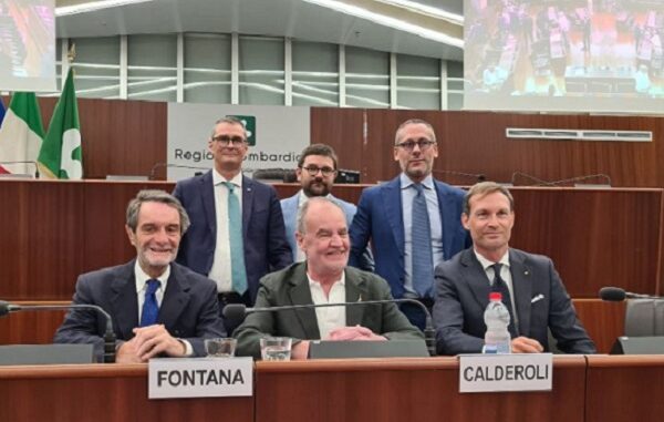 autonomia calderoli regione lombardia