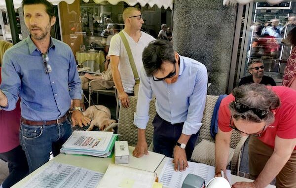 Gallarate petizione ospedale firme