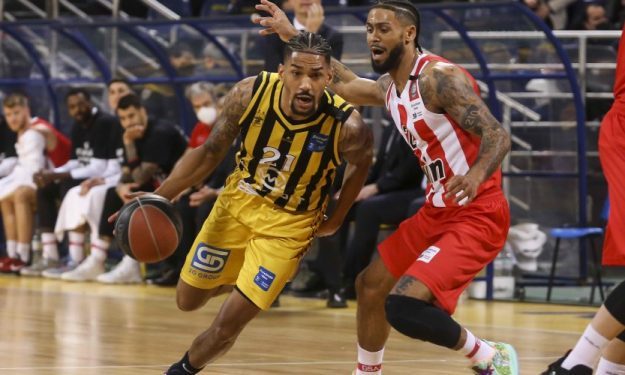 OJM firma Olivier Hanlan