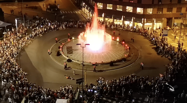 gallarate show fontana danzante