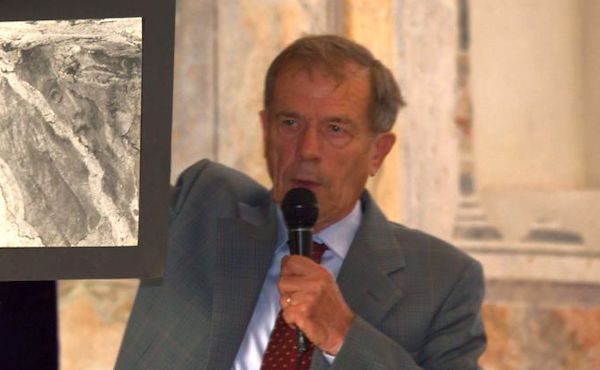 Cassano morto angelo de natale