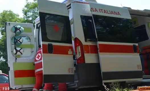 Gallarate incidente motociclista rotonda