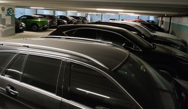 Gallarate parking abusivo malpensa