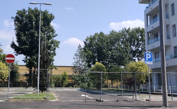 Gallarate parcheggio via Torino