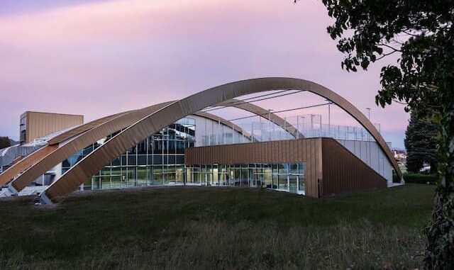 Ice arena varese