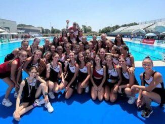 Busto Nuoto Italiani Ragazze Sincro