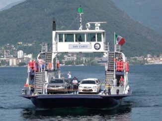 lago maggiore basso portata traghetto