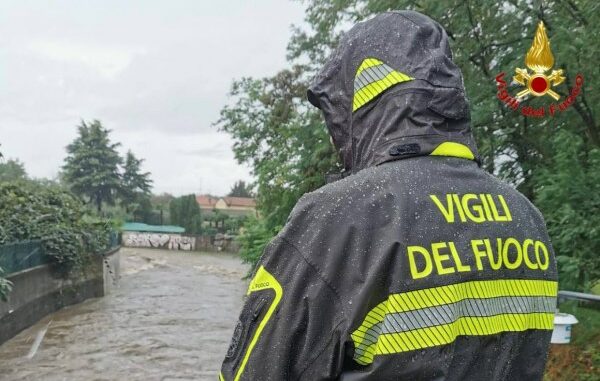 maltempo sottopassi auto sommerse