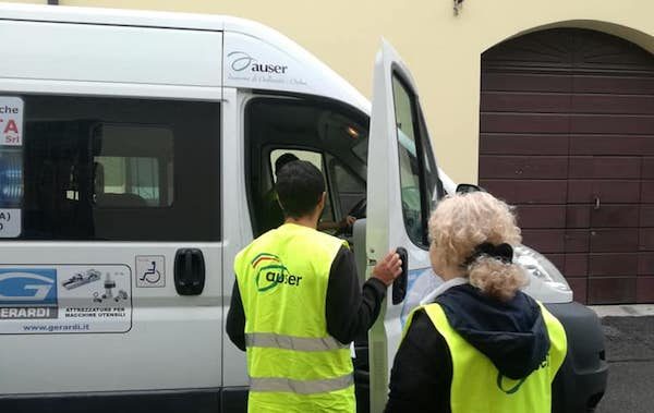 Gallarate trasporto disabili bambini