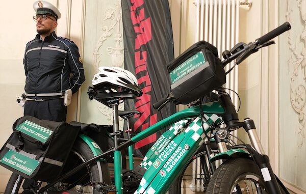 Cassano polizia locale ebike