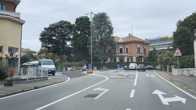 Gallarate via Mazzini viabilità