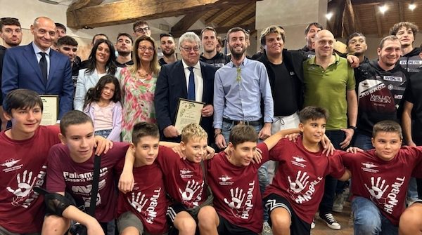 Cassano magnago pallamano benemerenza
