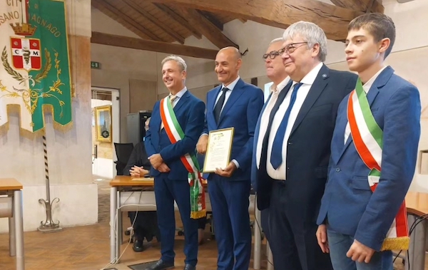 Cassano magnago pallamano benemerenza