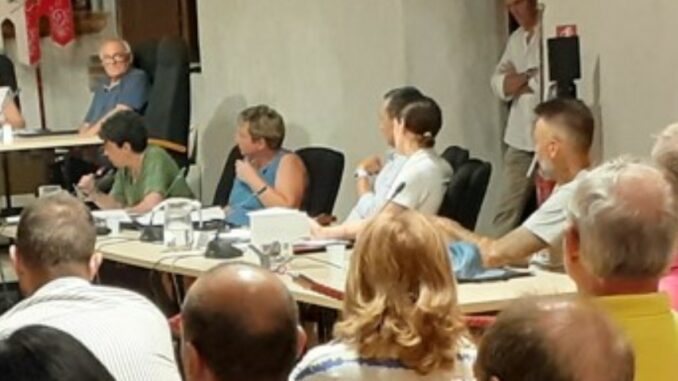 lonate consigliere incompatible debito