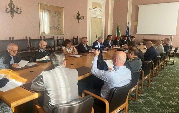 furti spaccio varese busto