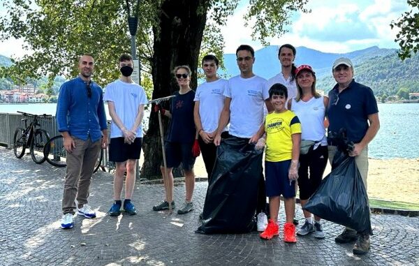 plastica laghi fiumi varese