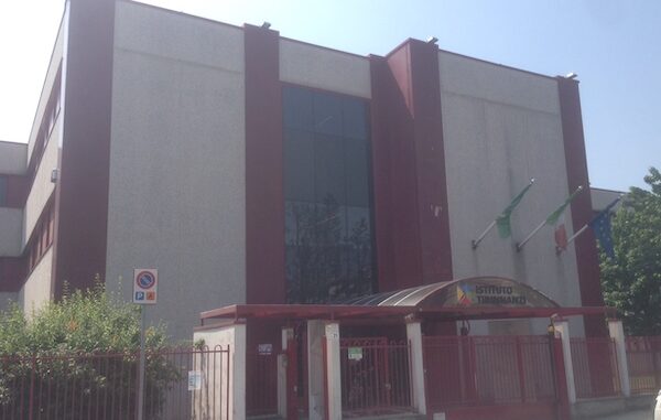 legnano istituto tirinnanzi scuola