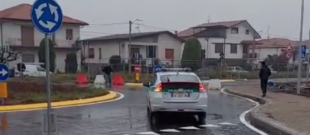 canegrate rotonda lavori viabilità