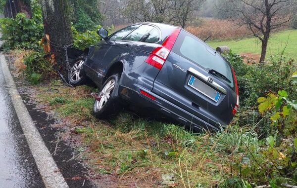 incidente brinzio due feriti