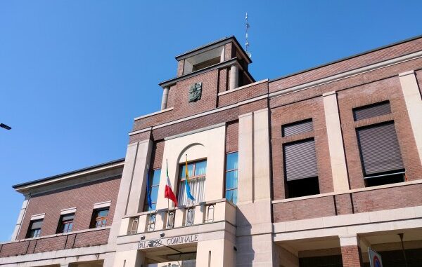 luino aggressione risposta istituzioni
