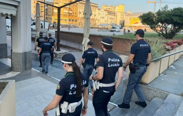 rapina in piazza lega varese