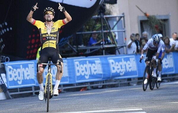 ciclismo roglic giro emilia