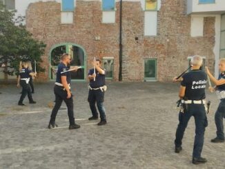castanoprimo polizialocale corso autodifesa