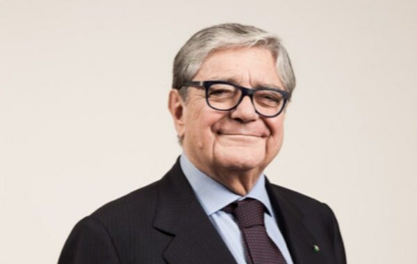 viggiù cittadinanza onoraria roth