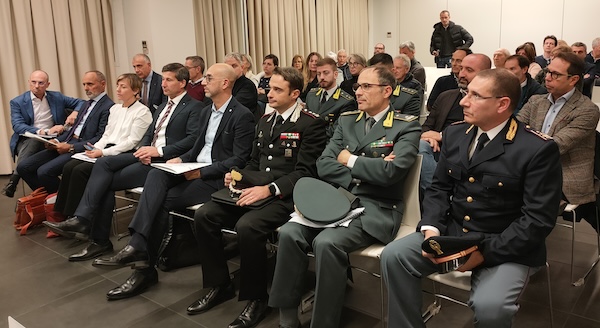 Gallarate federpreziosi convegno provinciale Gallarate federpreziosi convegno provinciale