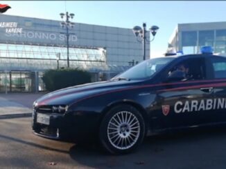 rapina treno stazione Saronno