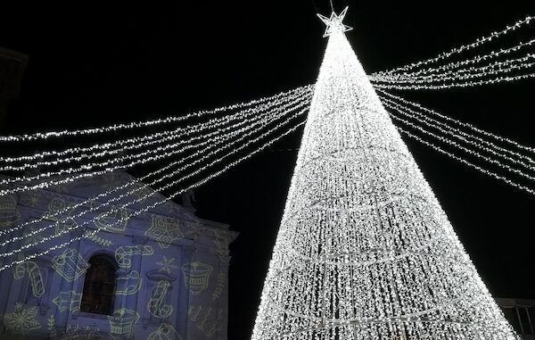 Gallarate accensione albero 2023