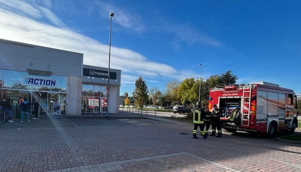 vanzaghello fuga gas vigilidelfuoco